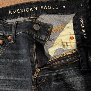 Men’s American Eagle AIRFLEX+ Dark Wash Athletic fit jeans (31x30)